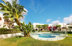 Stunning Apartment In Estepona With Wifi